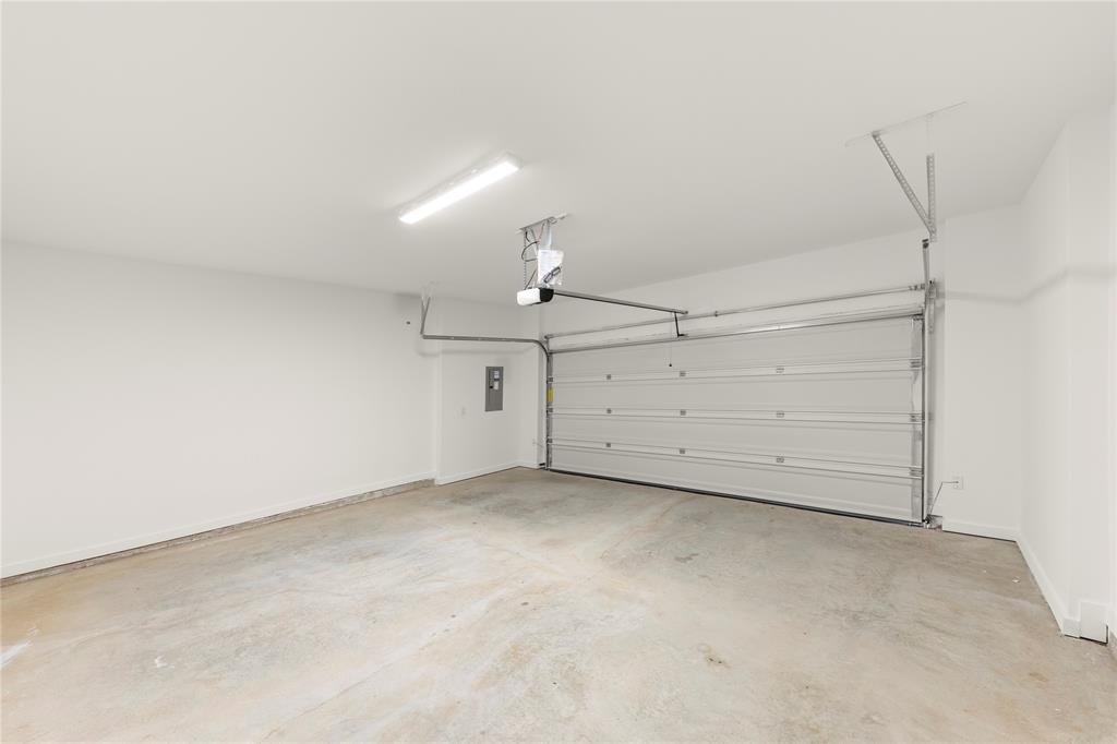 1829 Azalea Property Photo 22