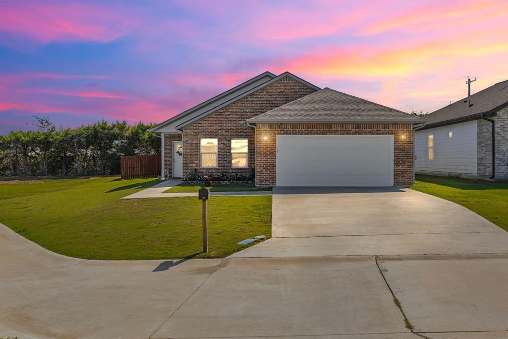 240 Marianne Circle Property Photo 1