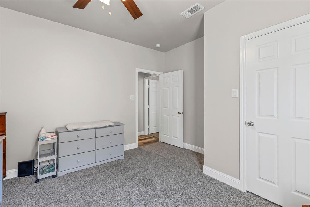 240 Marianne Circle Property Photo 16
