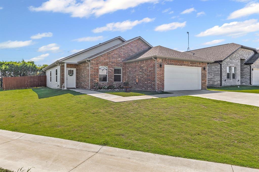 240 Marianne Circle Property Photo 35