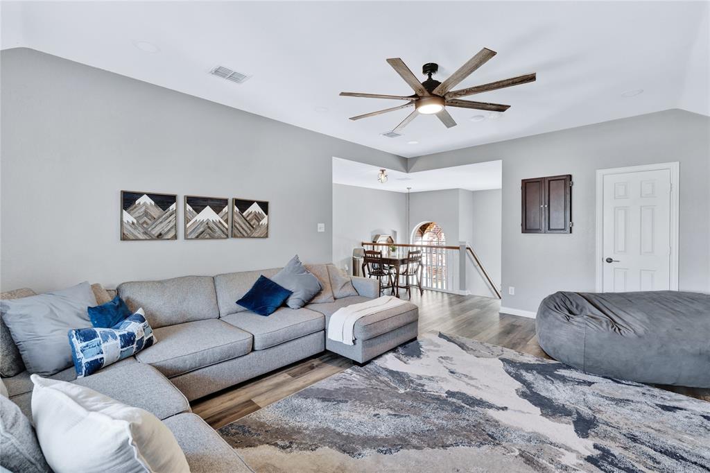 1585 Lost Creek Drive Property Photo 18