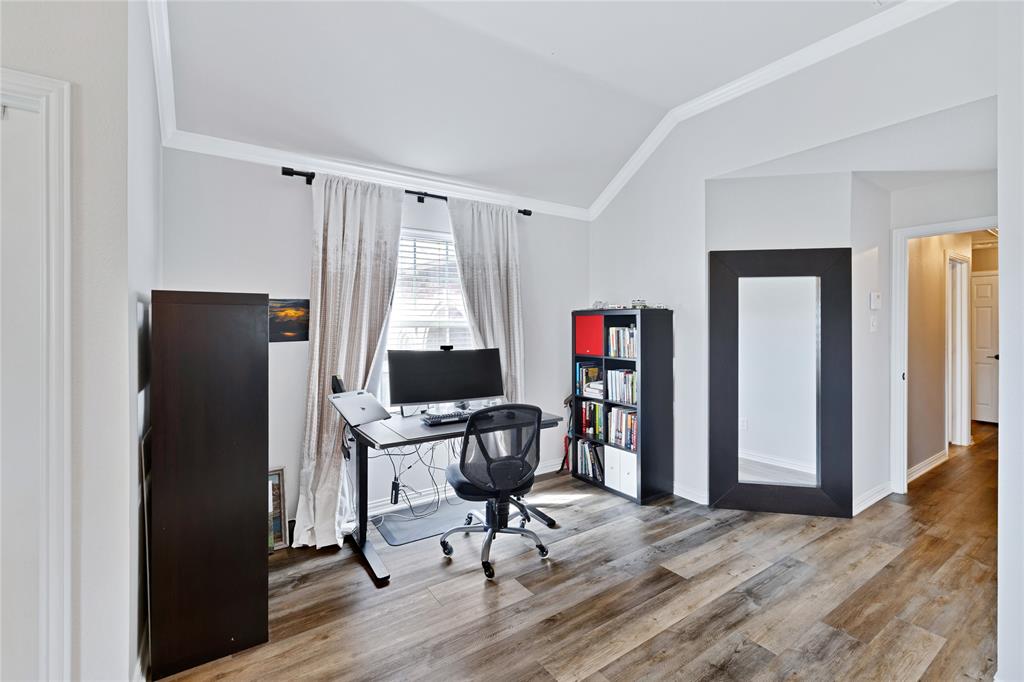 1585 Lost Creek Drive Property Photo 25