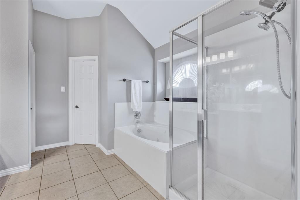 1585 Lost Creek Drive Property Photo 27