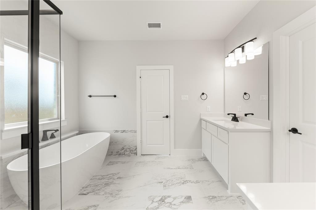 1344 Chisos Property Photo 19