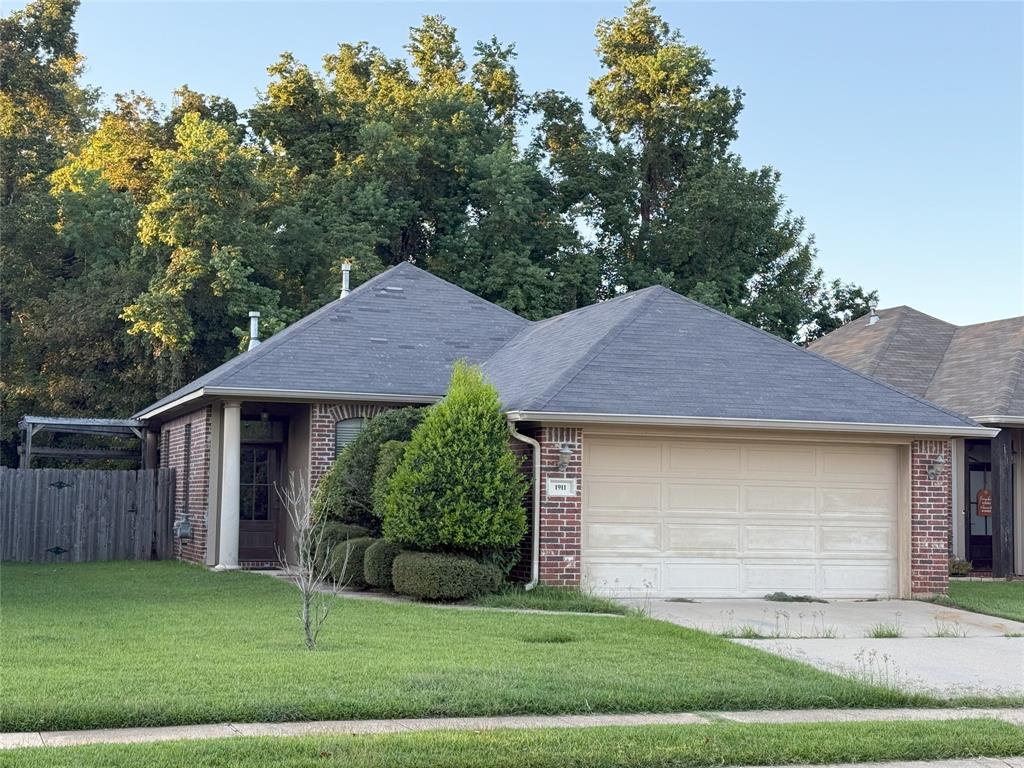 1911 General Jackson Place Property Photo 1