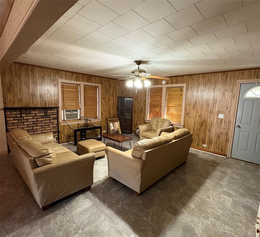407 N Lane Street Property Photo 8