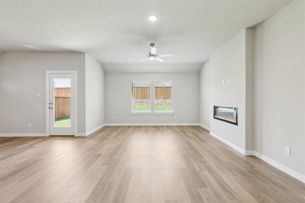 1000 Ocean Breeze Way Property Photo 16