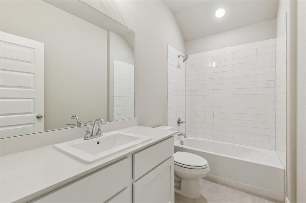 1000 Ocean Breeze Way Property Photo 30