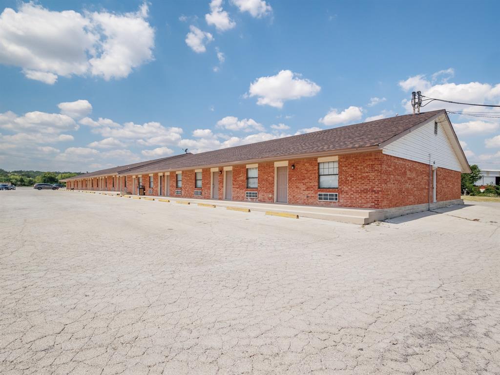 4410 Highway 377 Property Photo 11