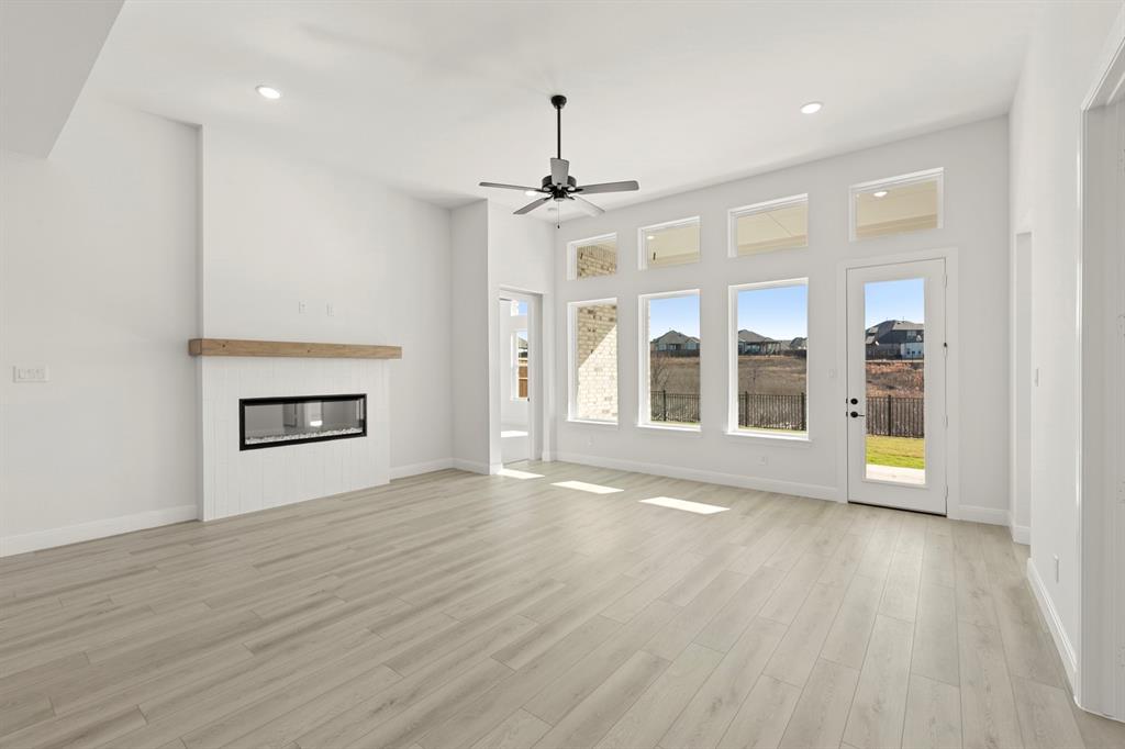 1034 Bingham Way Property Photo 16