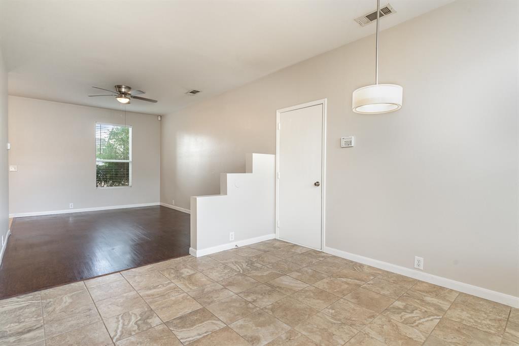 815 Carlton Road Property Photo 4