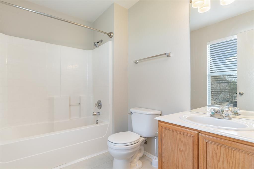 815 Carlton Road Property Photo 10