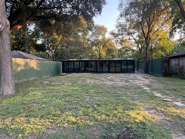 3776 Shorecrest Drive Property Photo 2