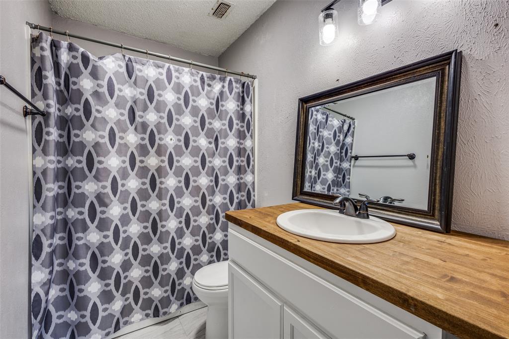 1001 Tanglewood Property Photo 23