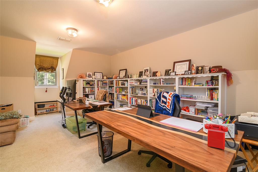 115 Eagle Bend Way Property Photo 22