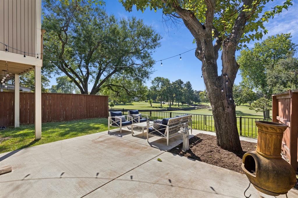 2948 Buttonwood Drive Property Photo 1