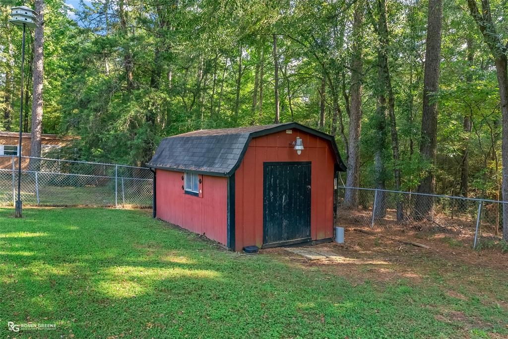 8104 Cardigan Way Property Photo 25