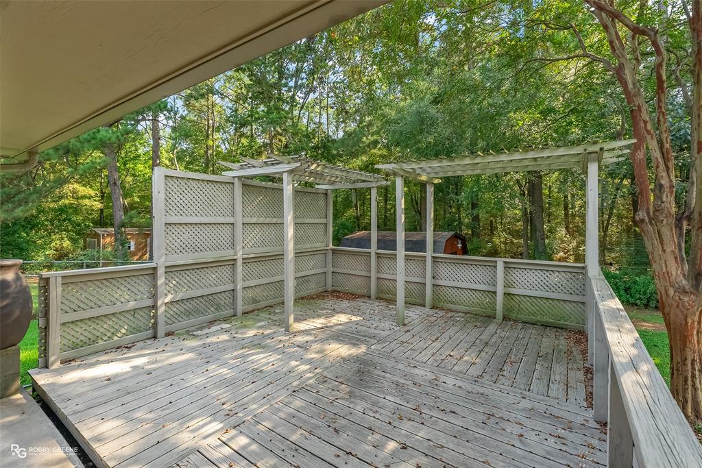 8104 Cardigan Way Property Photo 27