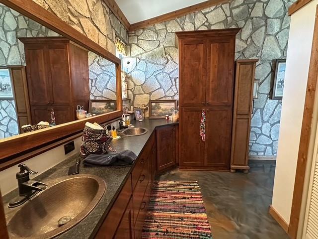 1815 Ranch Road 2597 Property Photo 13