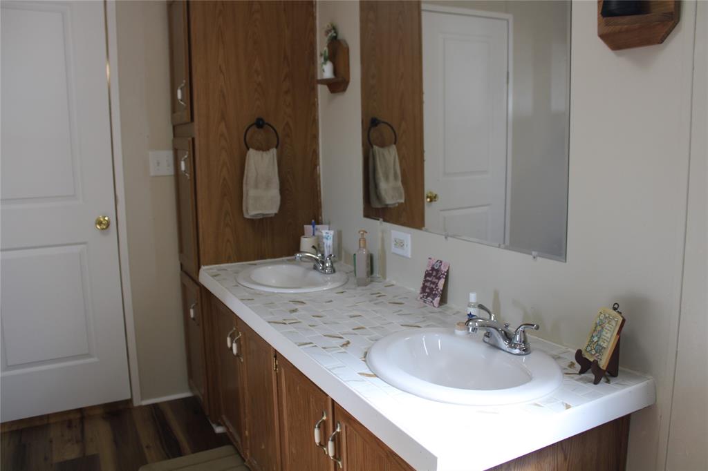 7901 County Road 620 Property Photo 15