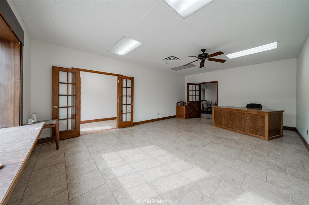 211 N Swenson Street Property Photo 3