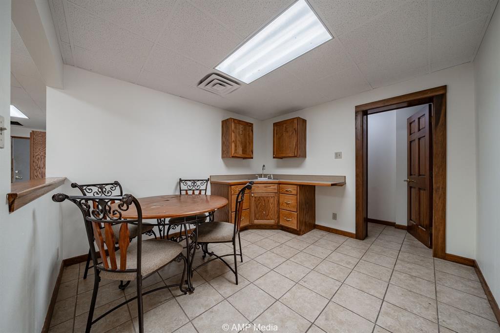 211 N Swenson Street Property Photo 5
