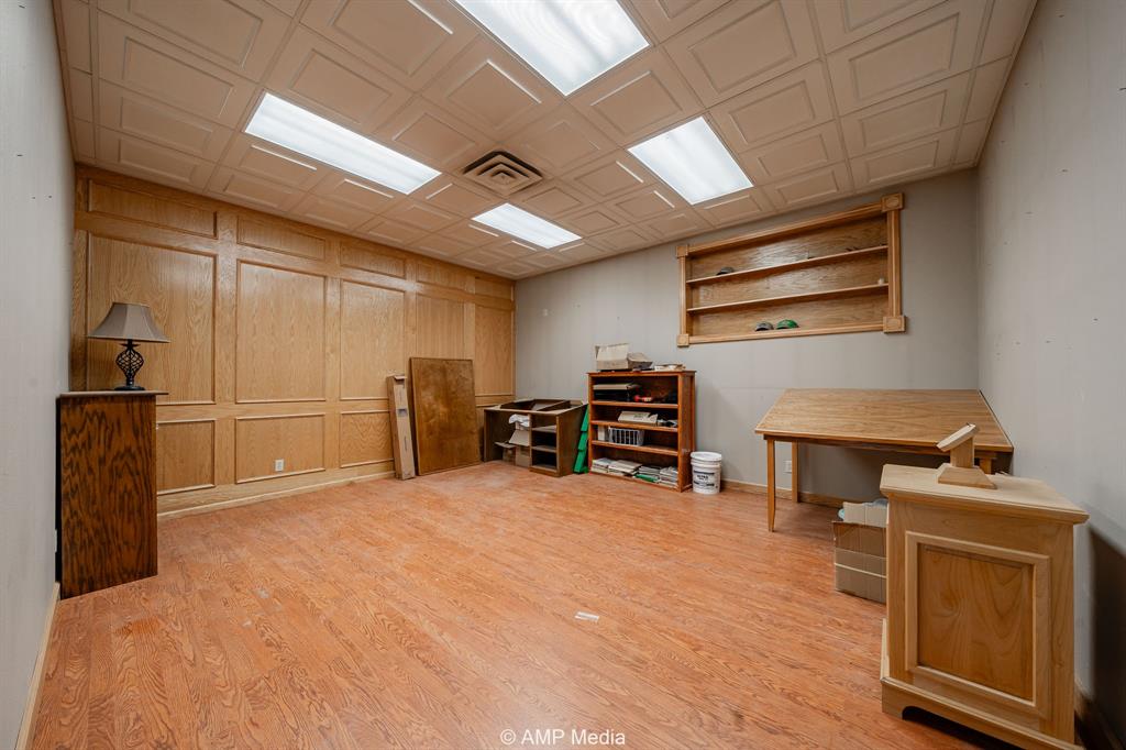211 N Swenson Street Property Photo 7