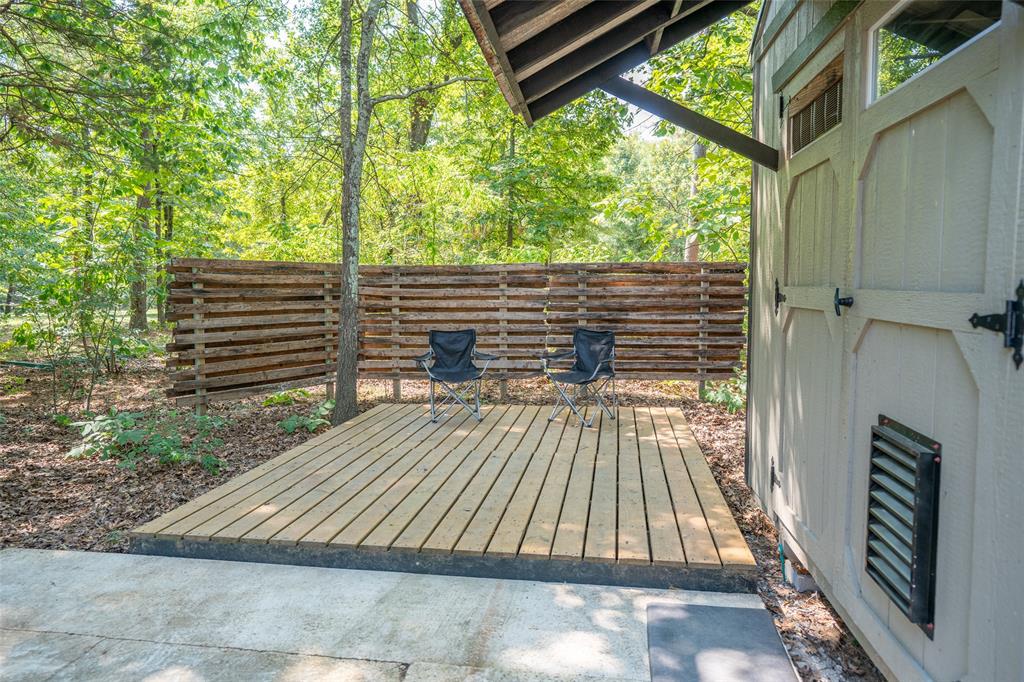 121 Cr 2201 Property Photo 8