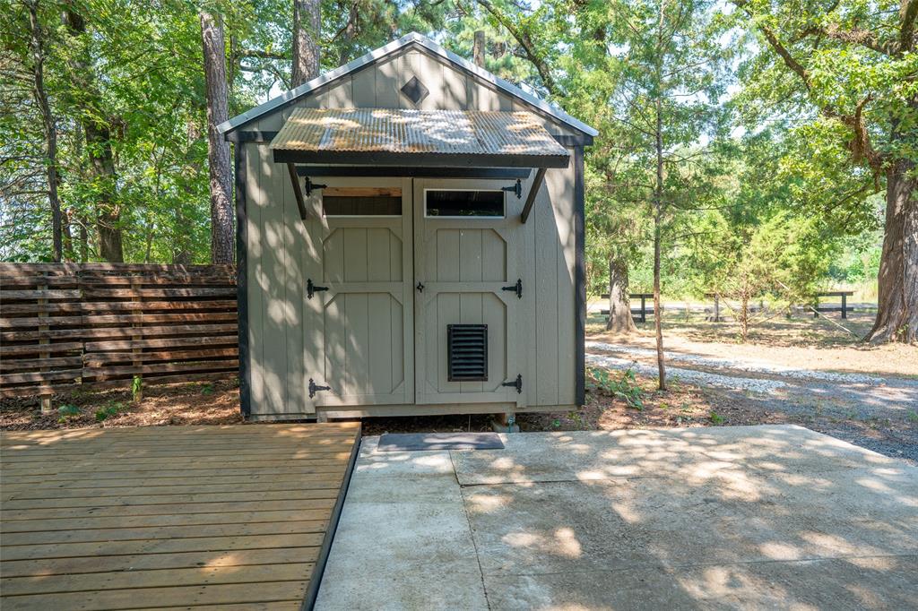 121 Cr 2201 Property Photo 10