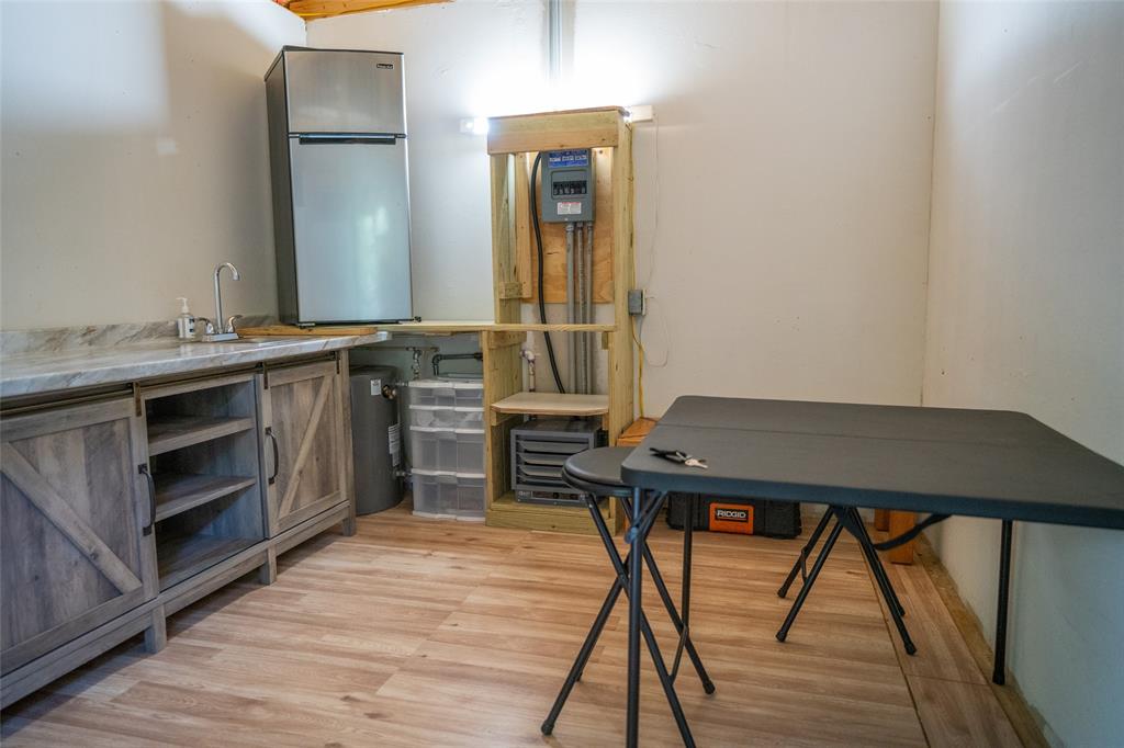 121 Cr 2201 Property Photo 11