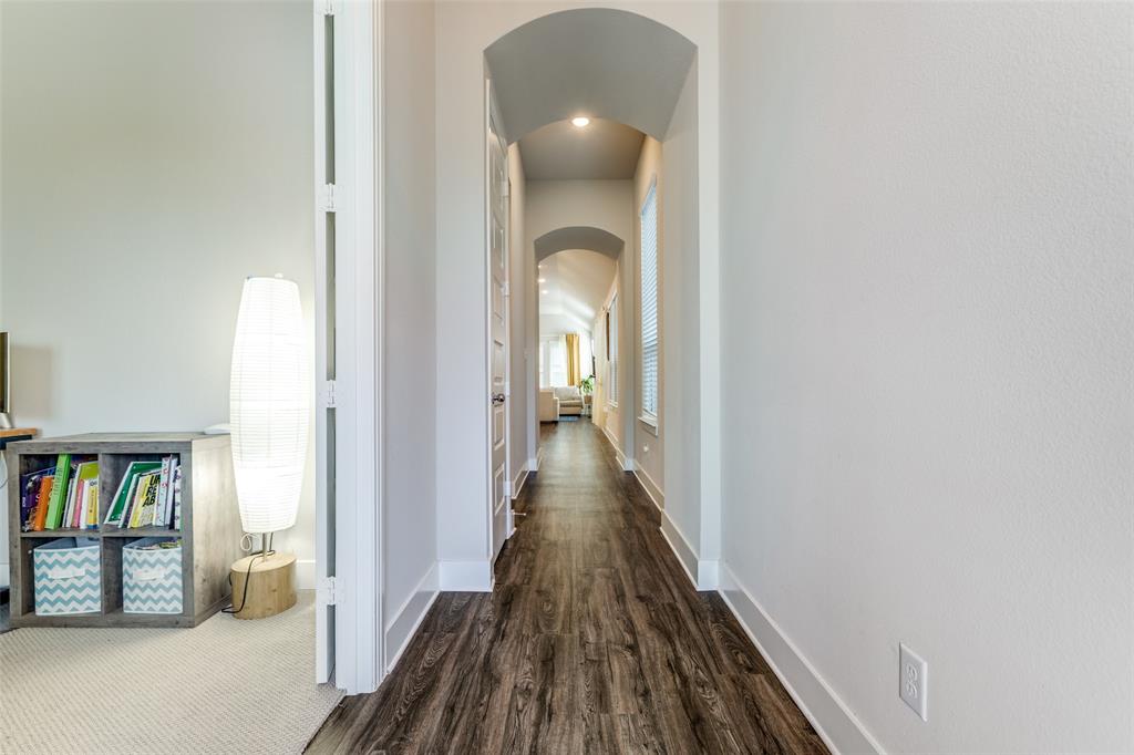 1904 Dappled Grey Avenue Property Photo 6