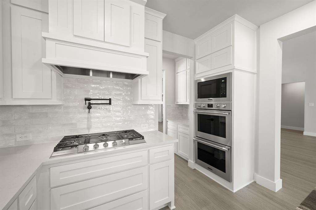 609 Hidden Lakes Property Photo 15