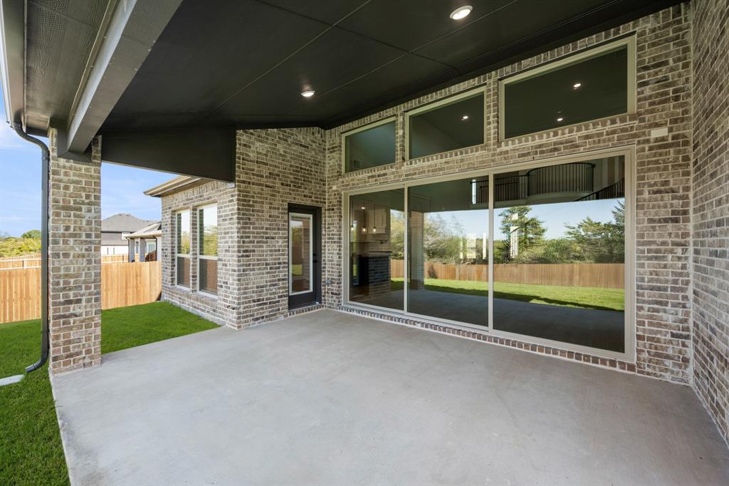 609 Hidden Lakes Property Photo 26