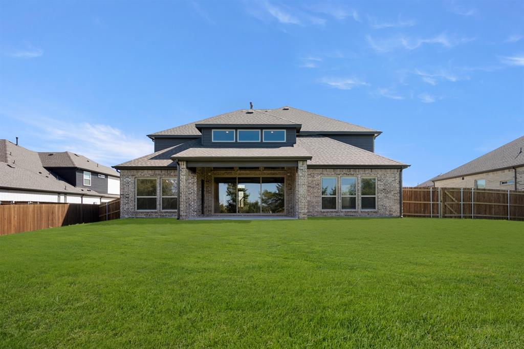 609 Hidden Lakes Property Photo 27