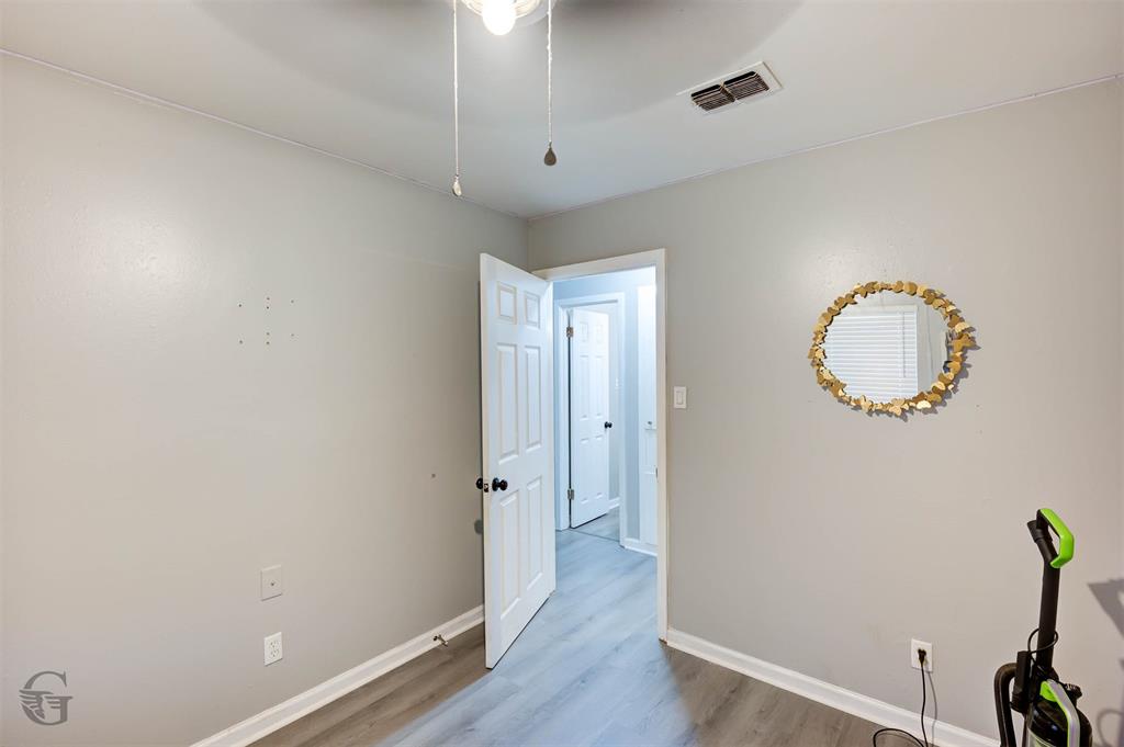 3017 Hazel Circle Property Photo 6