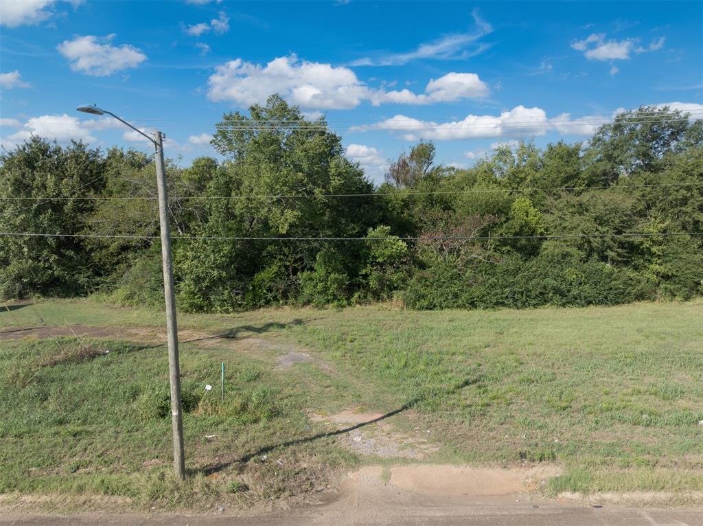 1743 S Jackson Property Photo 7