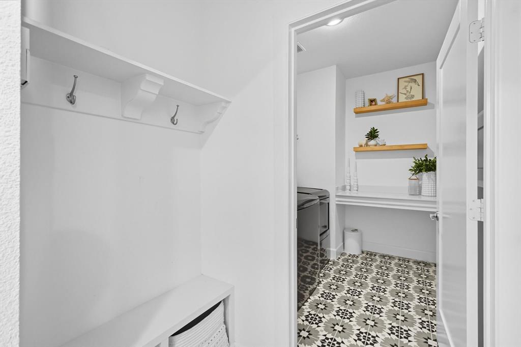 1508 Moss Trail Court Property Photo 6