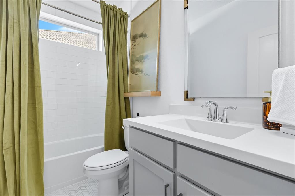 1508 Moss Trail Court Property Photo 32