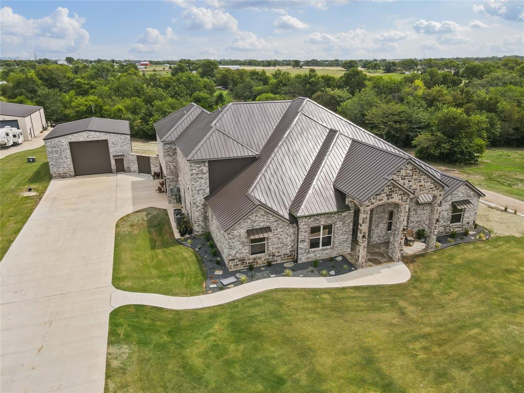 5705 Autumn Trail