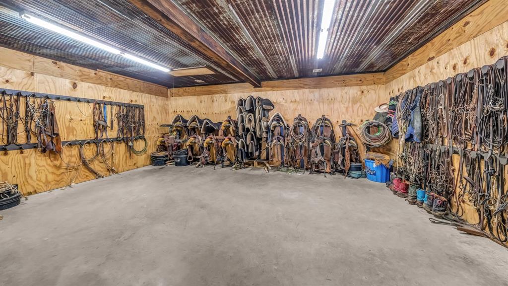501 Grimes Road Property Photo 29