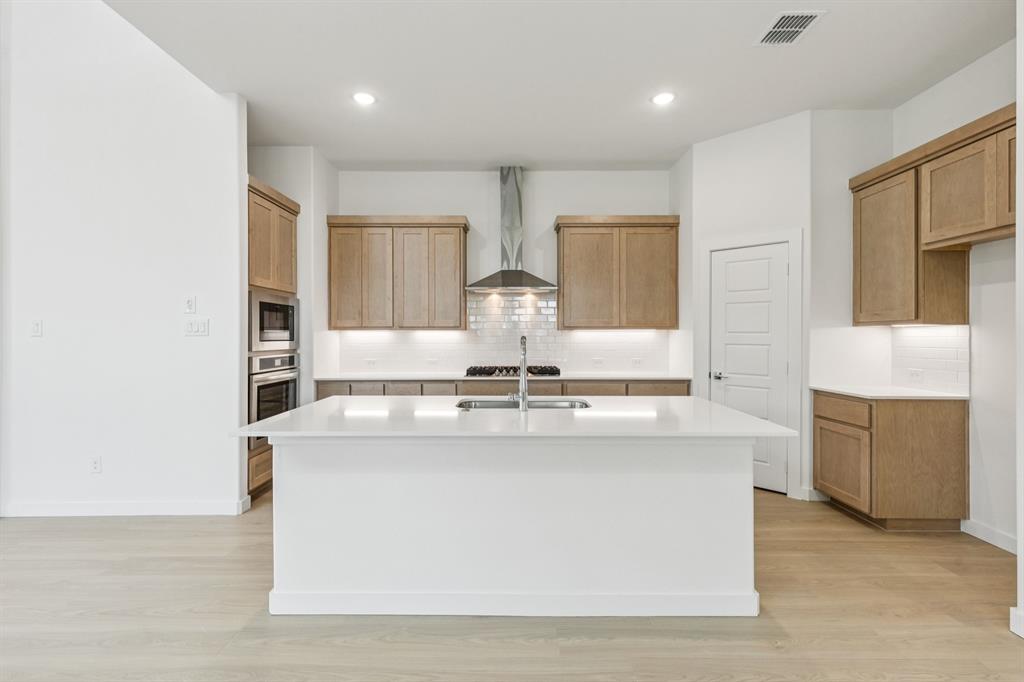 4620 Morgan Street Property Photo 7