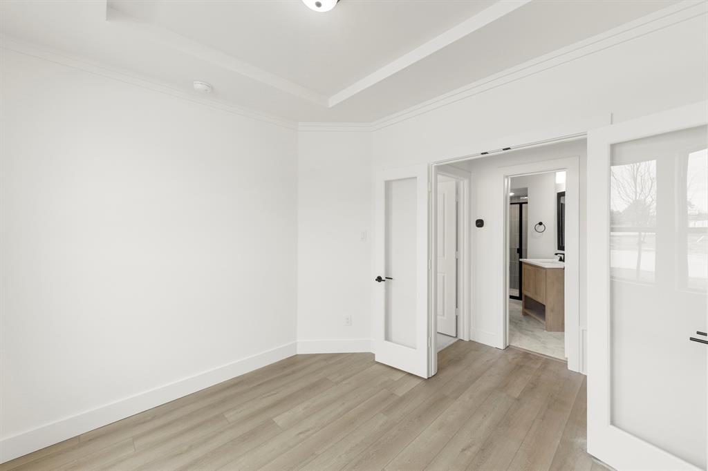 1461 Porter Property Photo 4