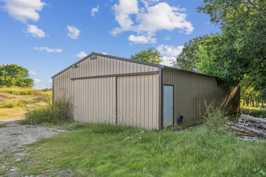 9530 County Road 581 Property Photo 30