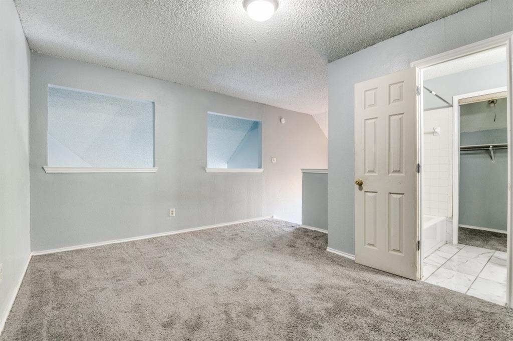 9825 Walnut Street M 205 Property Photo 8