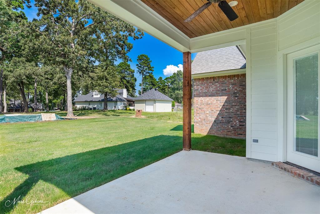 807 Walstonburg Property Photo 29