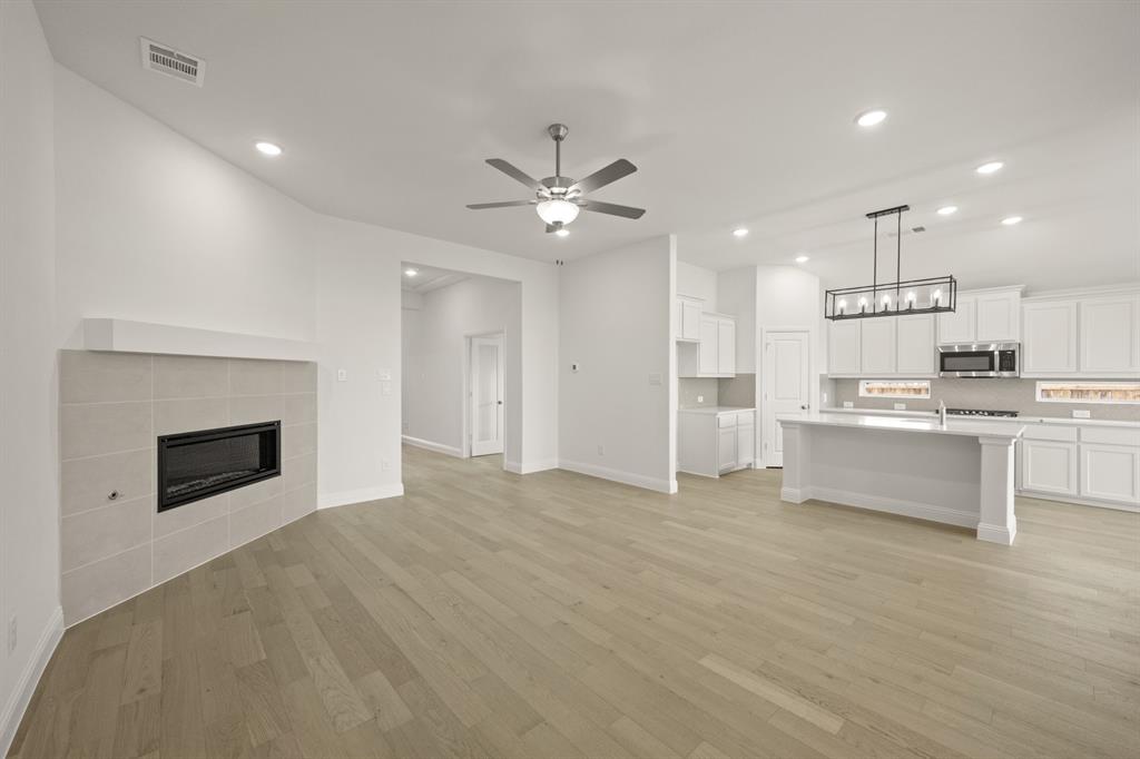 1023 Wheatland Property Photo 2