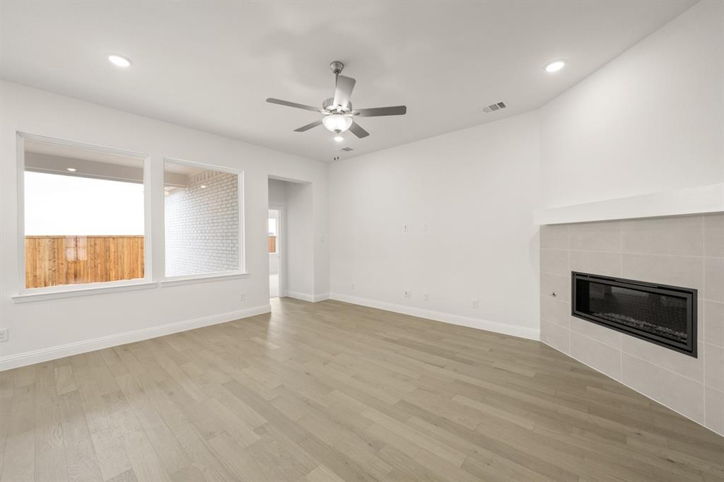 1023 Wheatland Property Photo 3