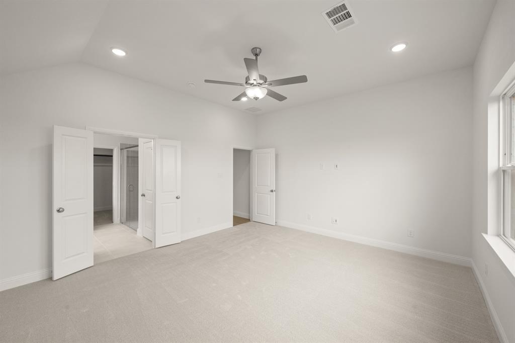 1023 Wheatland Property Photo 10