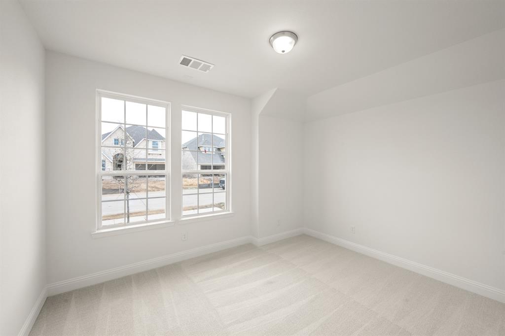 1023 Wheatland Property Photo 14