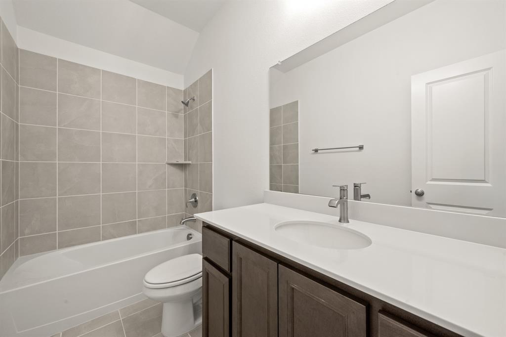 1023 Wheatland Property Photo 15
